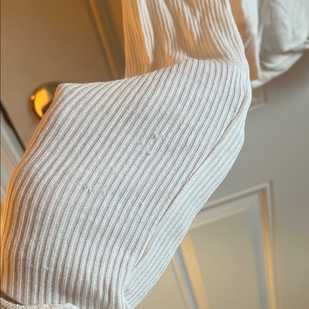 Alo Yoga Cover Long Sleeve Twist Front Top - Picture 5 of 9